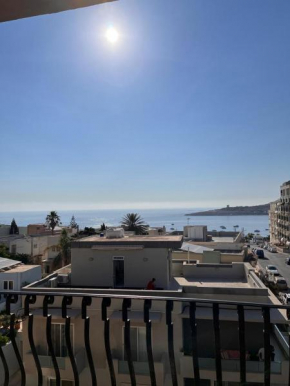 Lovely room in a sea-view flat, St Paul's Bay